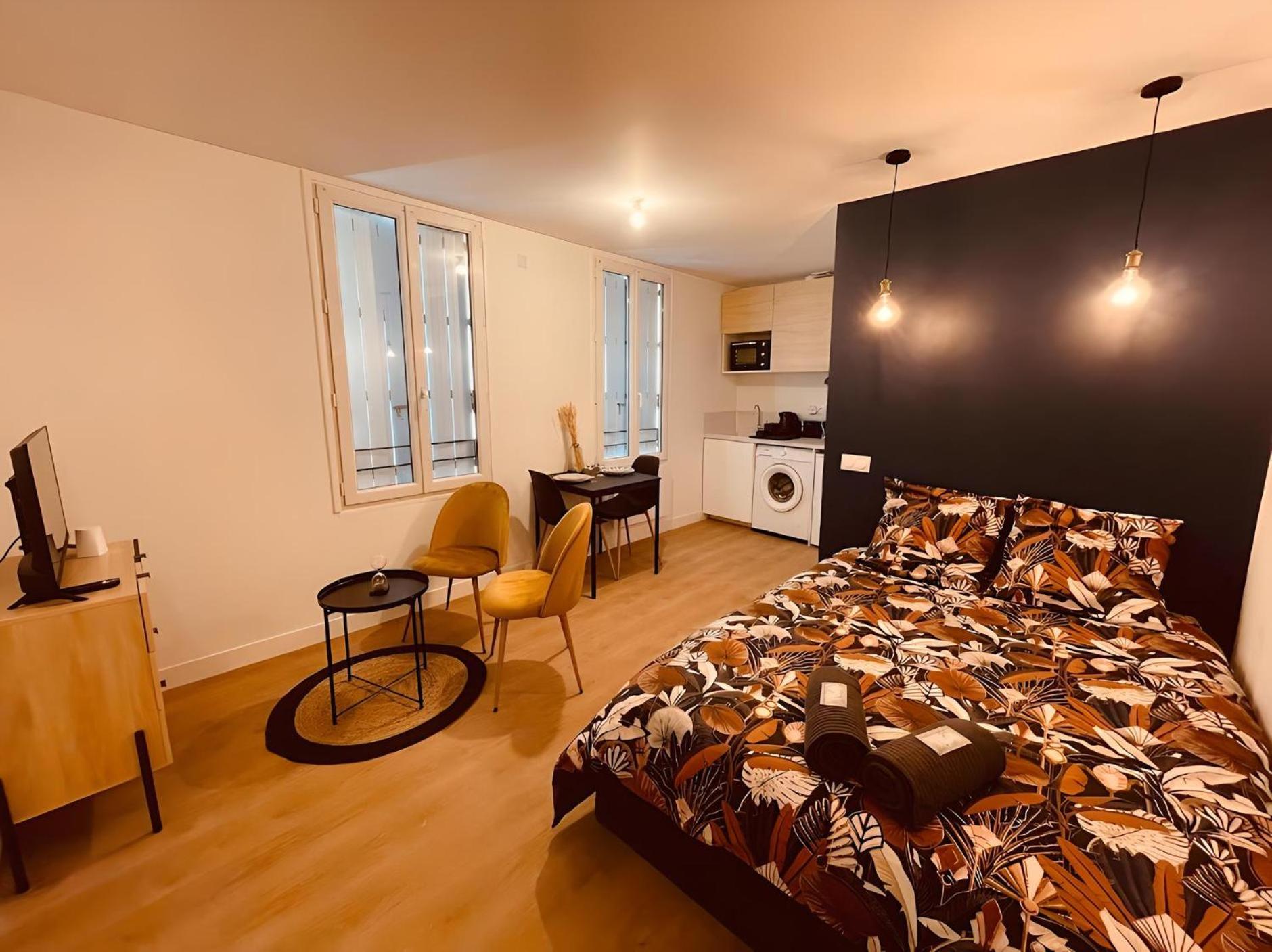 Appartamento Le deep blue - Centre historique - Wifi et Netflix - Stationnement aisé Niort Esterno foto
