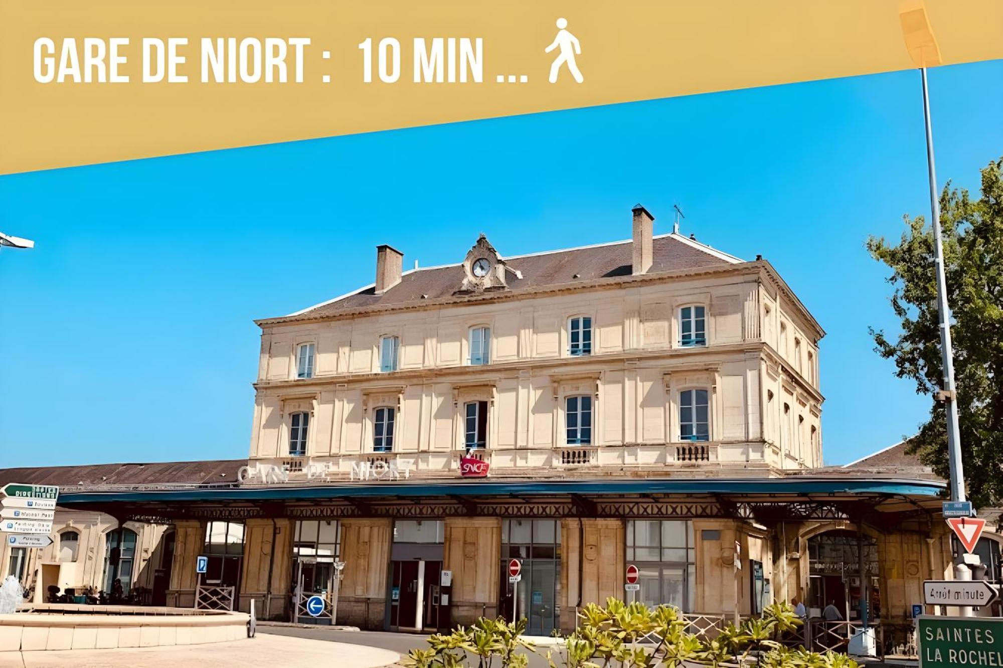 Appartamento Le deep blue - Centre historique - Wifi et Netflix - Stationnement aisé Niort Esterno foto